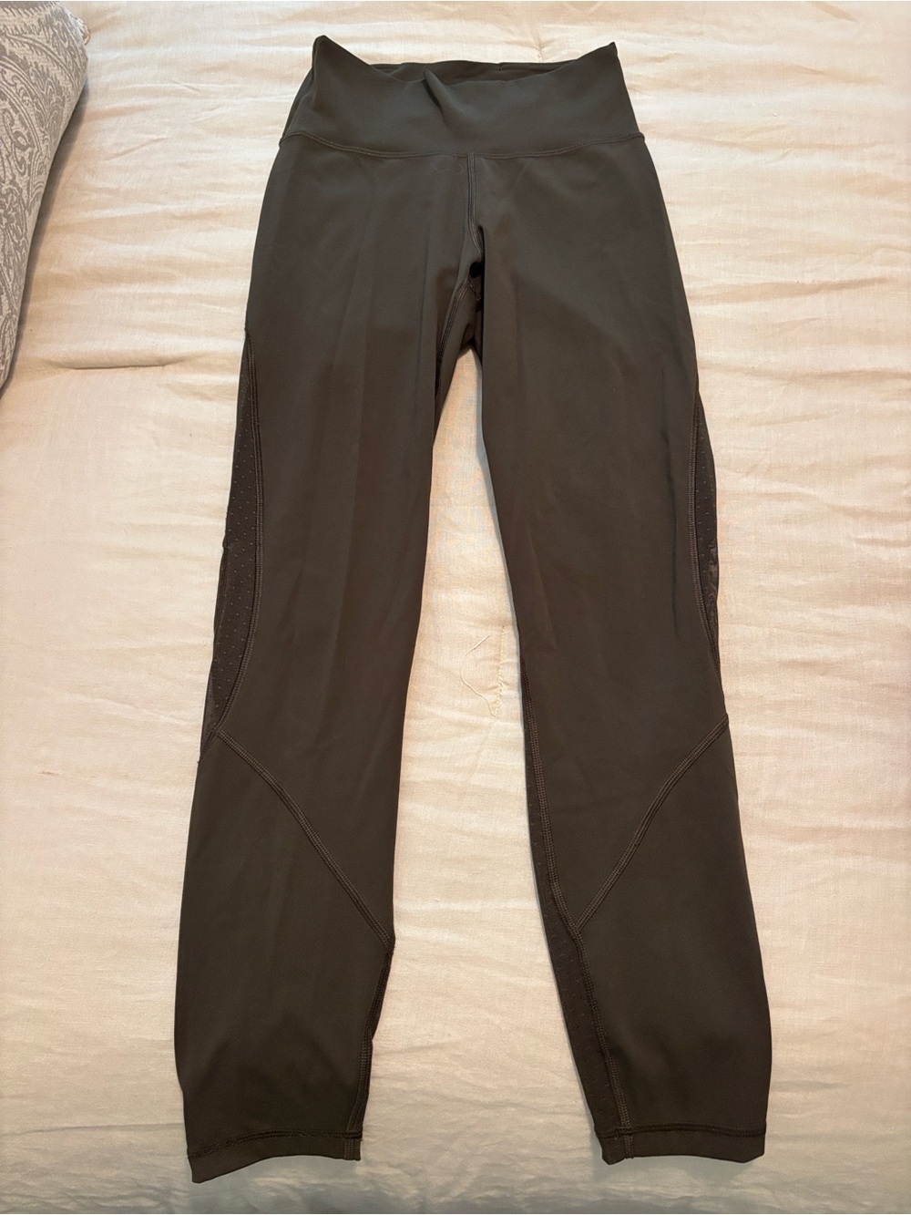 Lululemon Leggings Mesh Dot